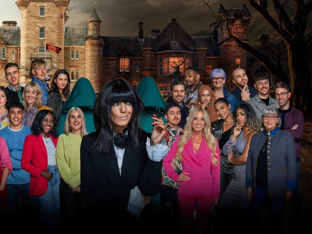 where to watch The Traitors UK : Season 3