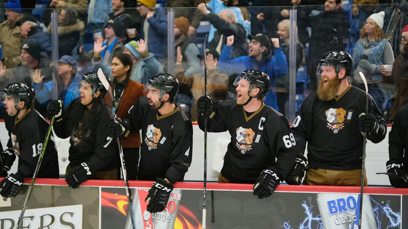 where to watch shoresy season 3