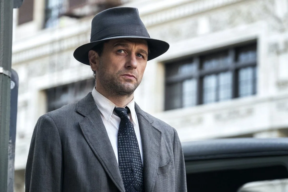 where to watch Perry Mason (2020)